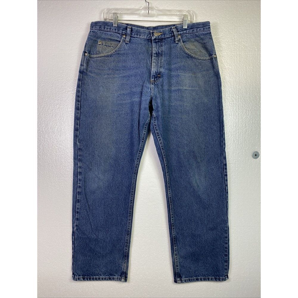 Wrangler Mens Jeans 36X30 Blue Denim Relaxed Fit Straight‎ Leg Distressed Cowboy